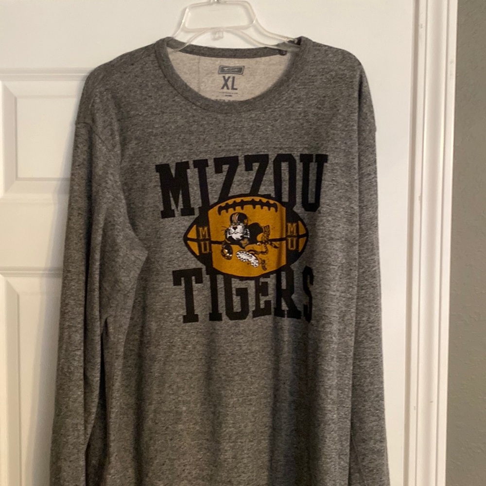 Sweat shirt